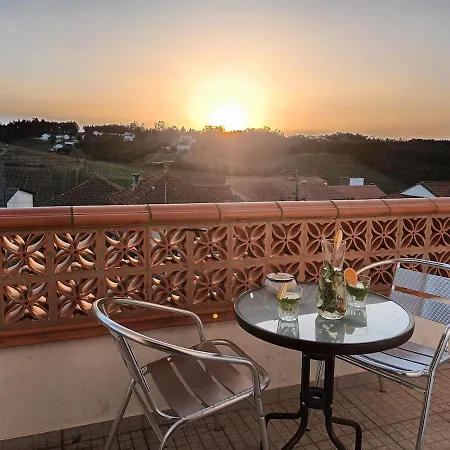 Casa Da Risca Amarela *