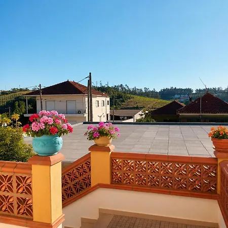 Δωμάτια σε οικογενειακή κατοικία Casa Da Risca Amarela